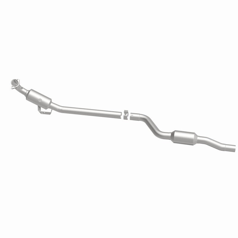 MagnaFlow Direct Fit Catalytic Converter 10-12 Mercedes-Benz GLK350 V6 3.5 OEM Underbody