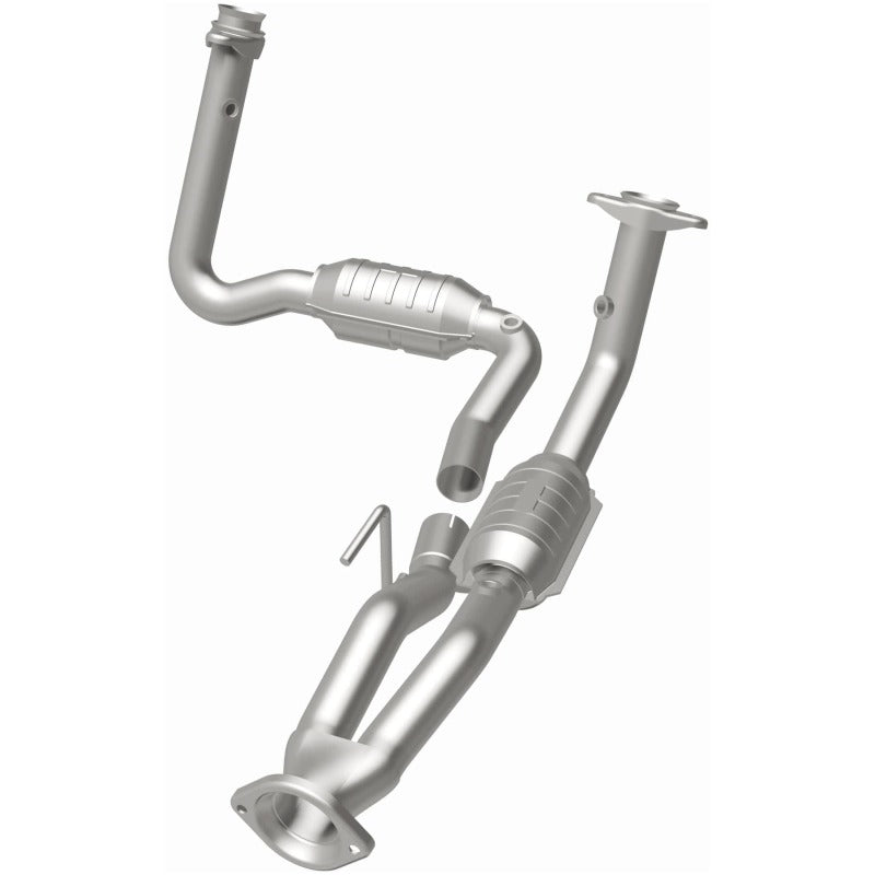 MagnaFlow Direct Fit Catalytic Converter 07-08 Jeep G/C OEM