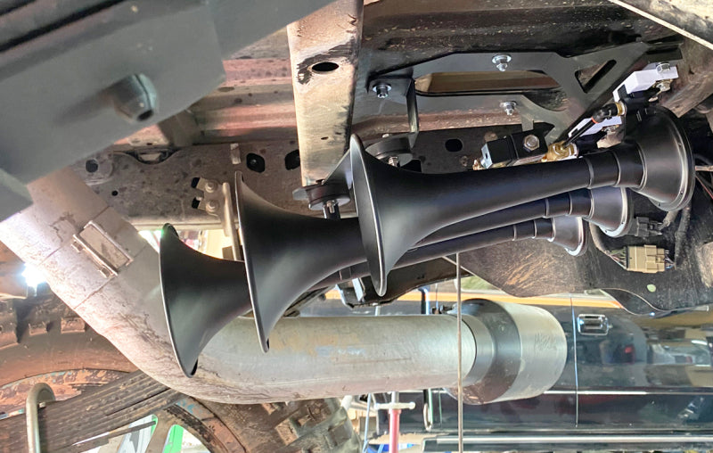 Kleinn 17-26 Ford F-250/ F-350/ F-450 Onboard Air System w/ Model 230 Horns