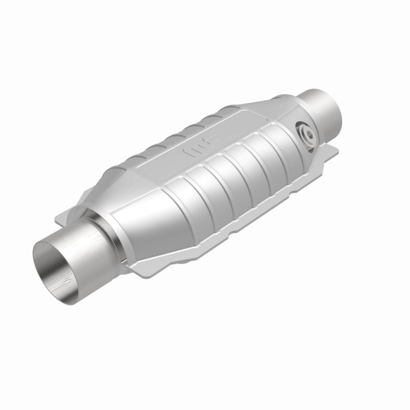 MagnaFlow Universal Catalytic Converter 3in In/Out Center/Center Oval w/ 02 Sensor