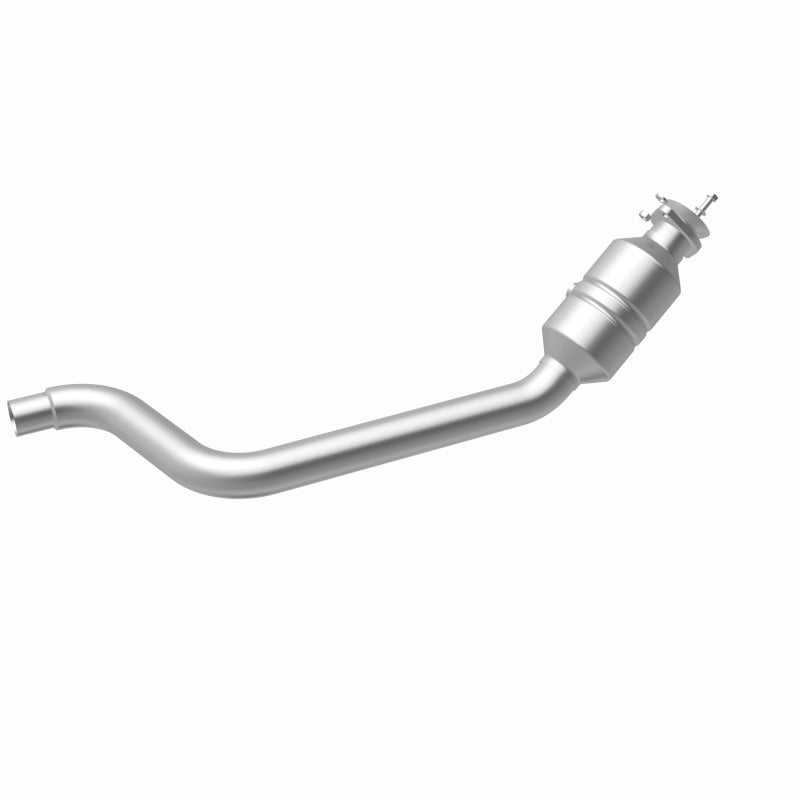 MagnaFlow Direct Fit Catalytic Converter 10-12 Jaguar XF 5.0L