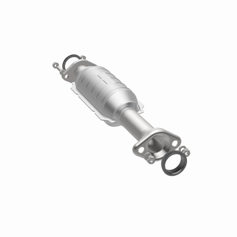 MagnaFlow Direct Fit Catalytic Converter 04-07 Suzuki Aerio 2.3L