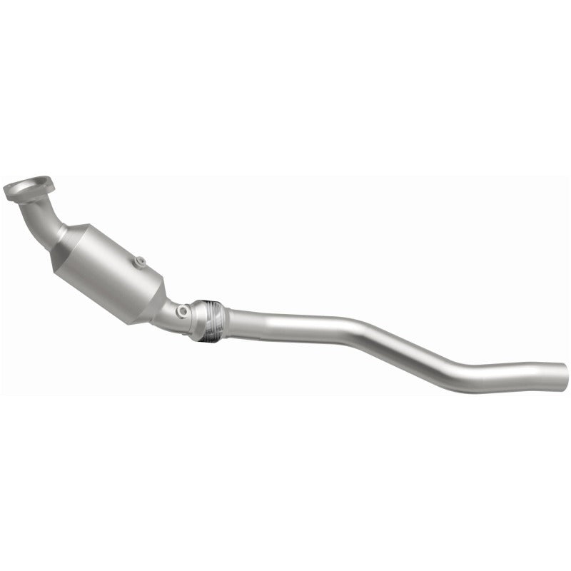 MagnaFlow Direct Fit Catalytic Converter 05-06 300/Magnum 5. OEM