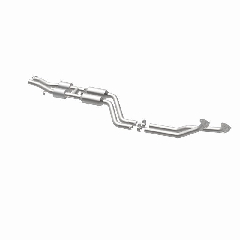 MagnaFlow Direct Fit Catalytic Converter 96-98 BMW 328 2.8L