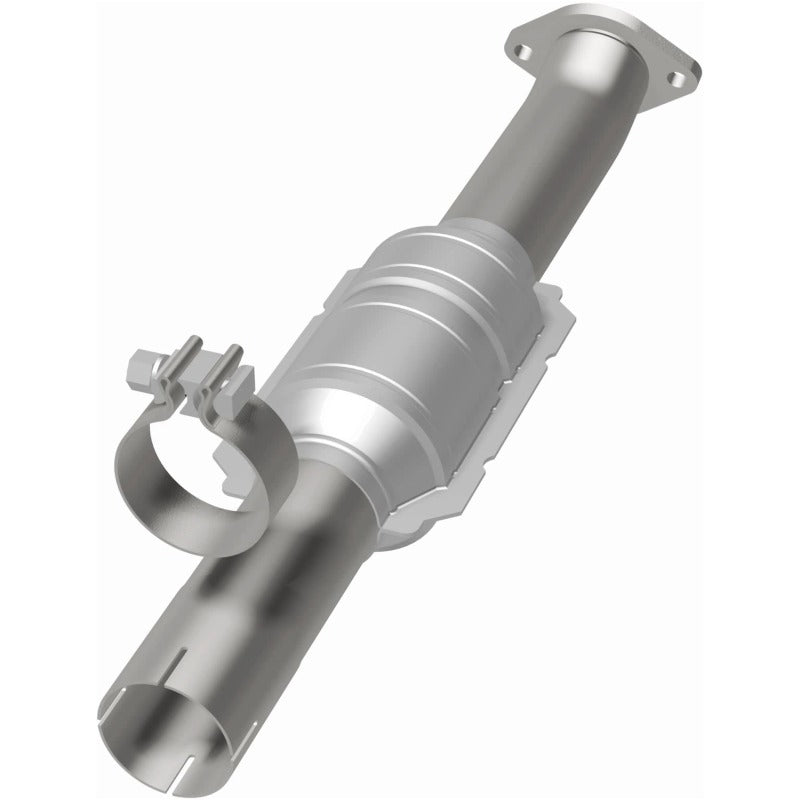 MagnaFlow Direct Fit Catalytic Converter 2010-2012 VENZA 2.7L Underbody