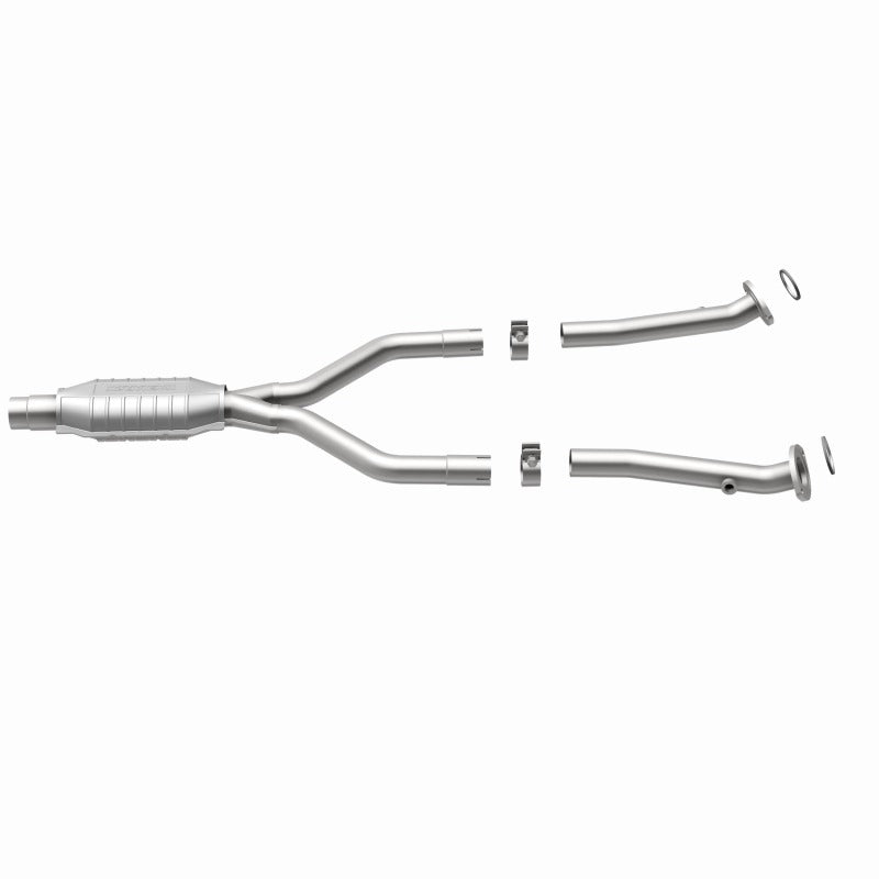 MagnaFlow Direct Fit Catalytic Converter 01-06 Lexus LS430 4.3L Rear
