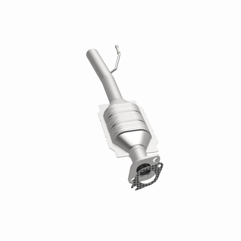 MagnaFlow Direct Fit Catalytic Converter 01-04 Escape 3.0L OEM