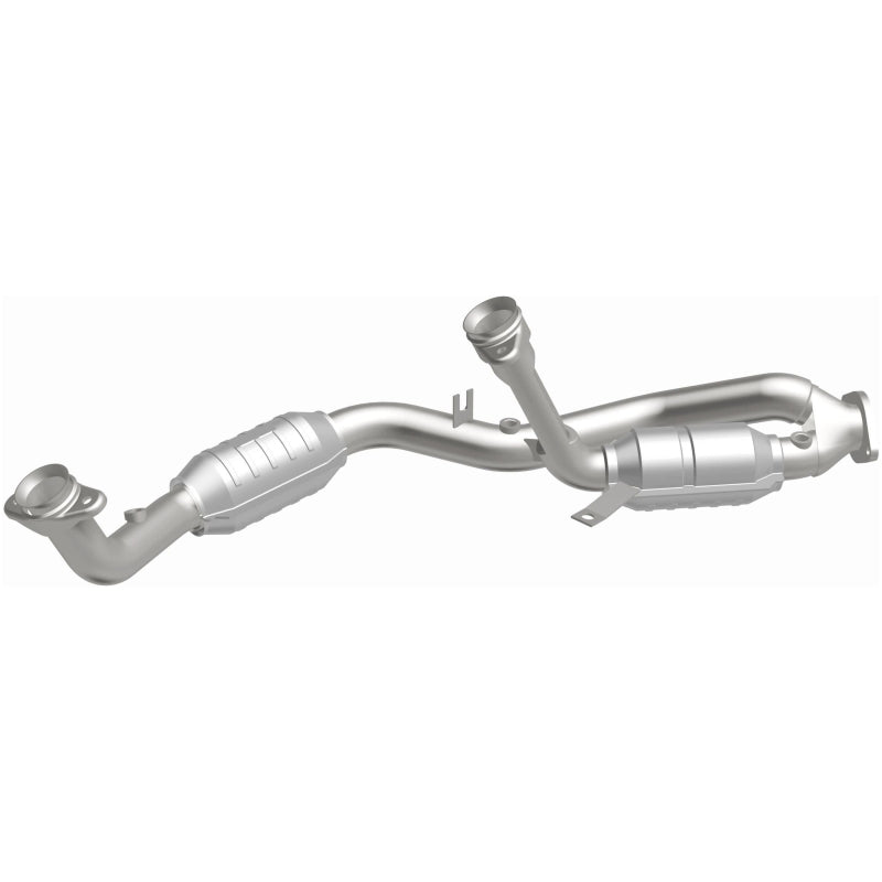 MagnaFlow Direct Fit Catalytic Converter 96-99 Ford Taurus3.0L 50S
