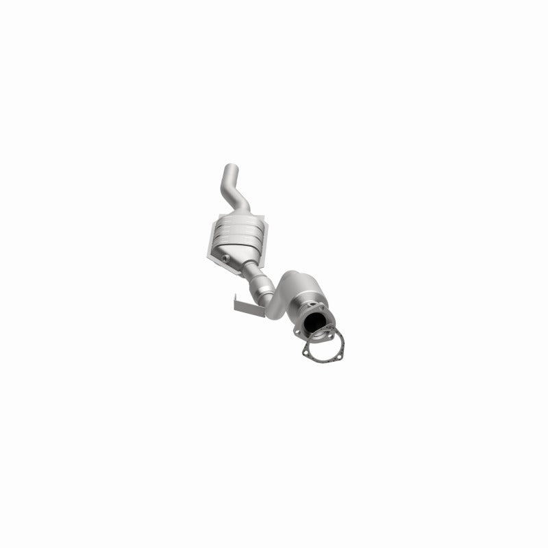MagnaFlow Direct Fit Catalytic Converter 03 Volkswagen Passat 2.8L