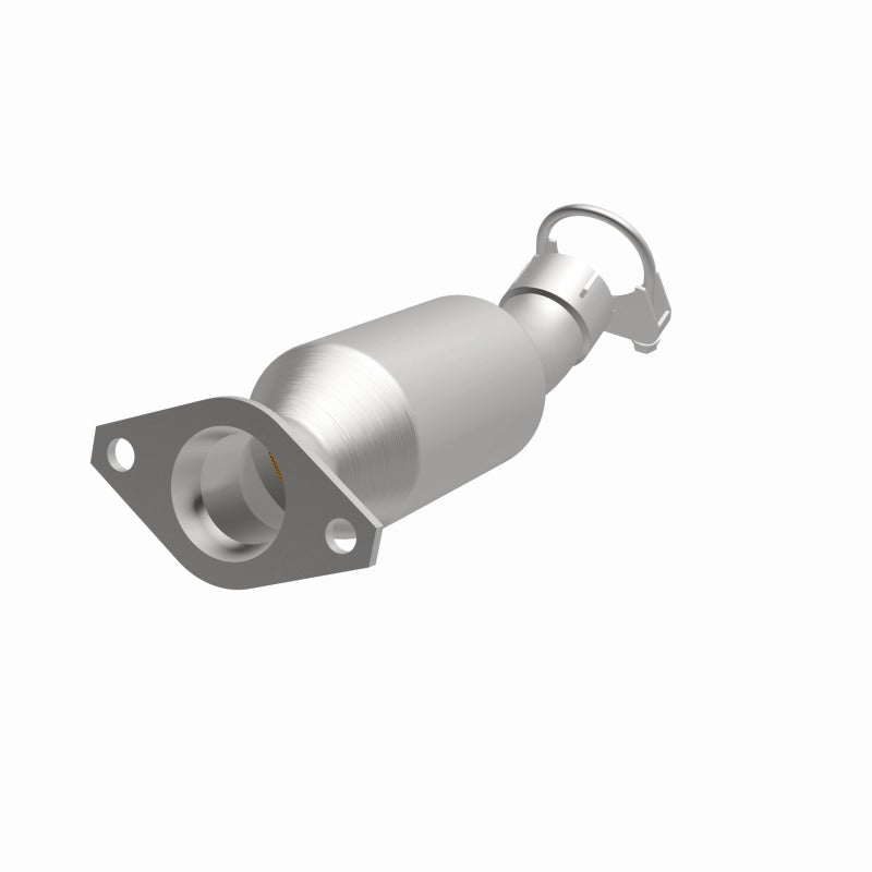 MagnaFlow Direct Fit Catalytic Converter 12-16 Toyota Prius C 1.5L