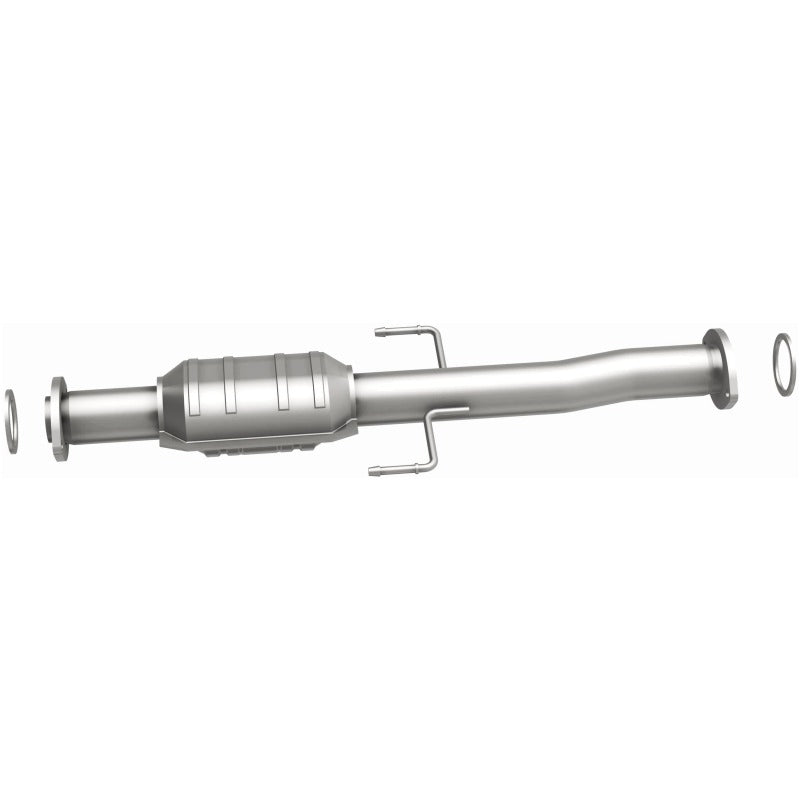 MagnaFlow Direct Fit Catalytic Converter 02-04 Toyota Tacoma 2.7L Rear
