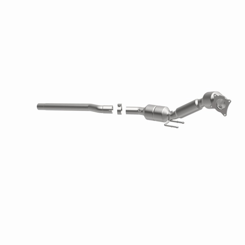 MagnaFlow 09-15 CC L4 2 OEM Underbody Direct Fit Converter