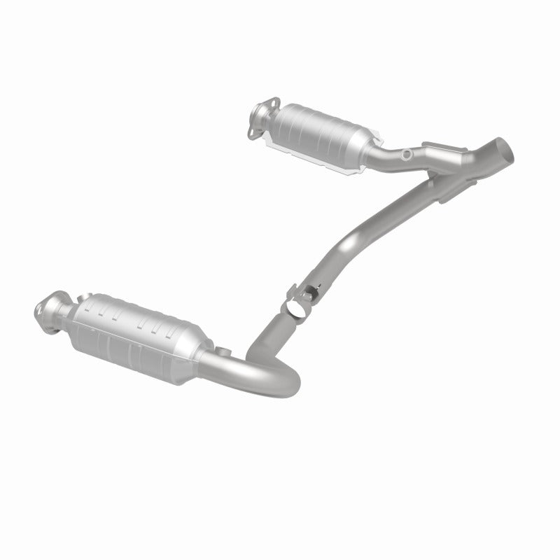 MagnaFlow Direct Fit Catalytic Converter 05-07 Dodge Durango 3.7L/4.7L