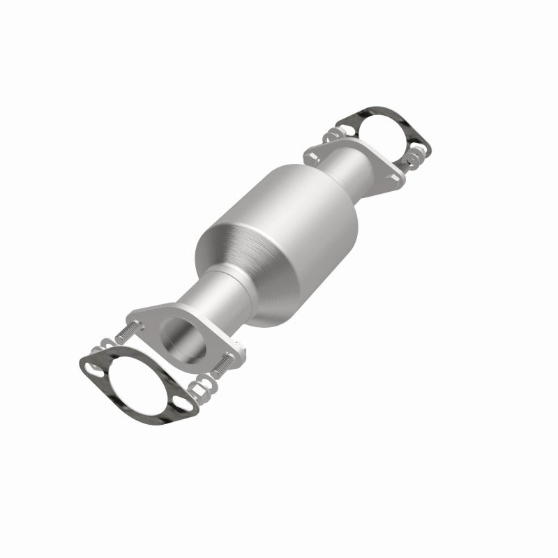 MagnaFlow Direct Fit Catalytic Converter 03-06 Kia Sorento 3.5L rear