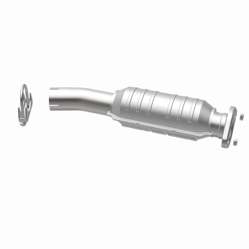 MagnaFlow Direct Fit Catalytic Converter 04 Toyota Sienna 3.3L