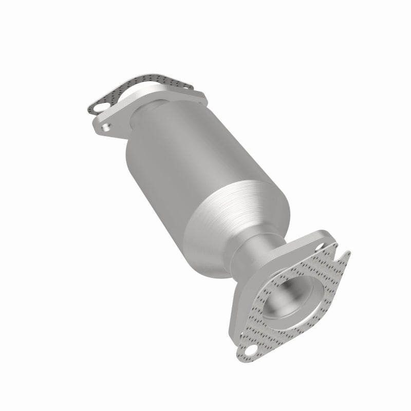 MagnaFlow 11-13 Sorento 2.4L Underbody Direct Fit Converter