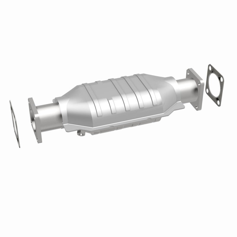 MagnaFlow Direct Fit Catalytic Converter Chevrolet-Isuzu 82 8