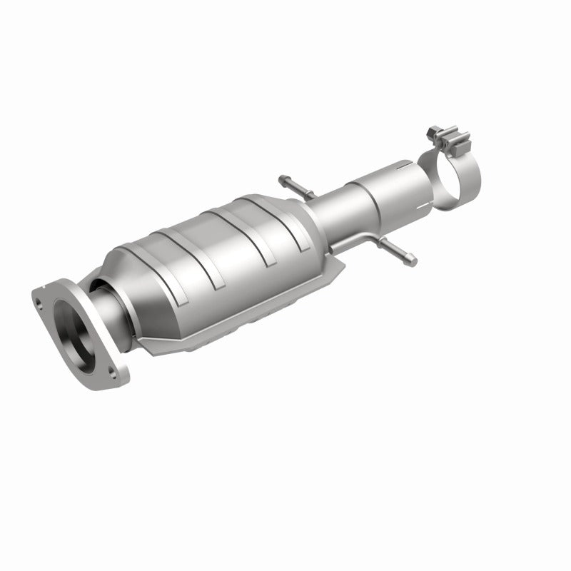 MagnaFlow Direct Fit Catalytic Converter 09-11 Chevy Malibu 3.6L
