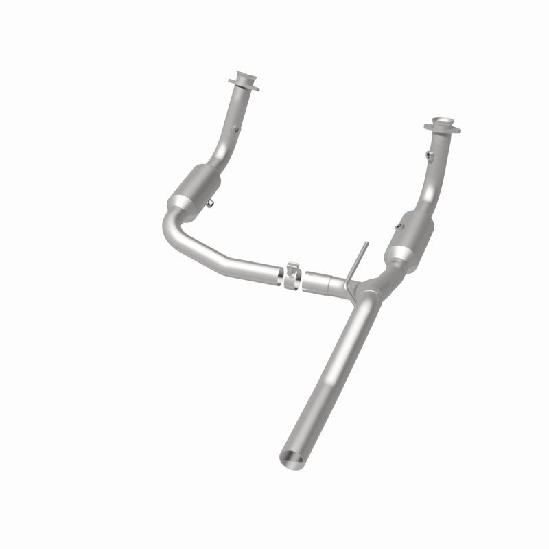 MagnaFlow Direct Fit Catalytic Converter 2009-2012 Dodge Nitro 3.7L Underbody