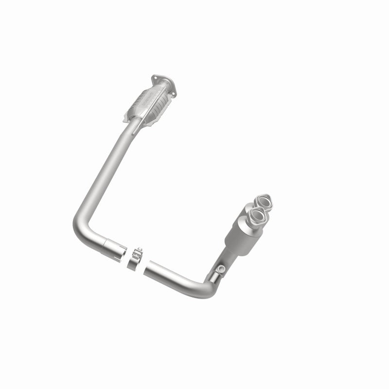 MagnaFlow Direct Fit Catalytic Converter 04-06 Wrangler 4.0L