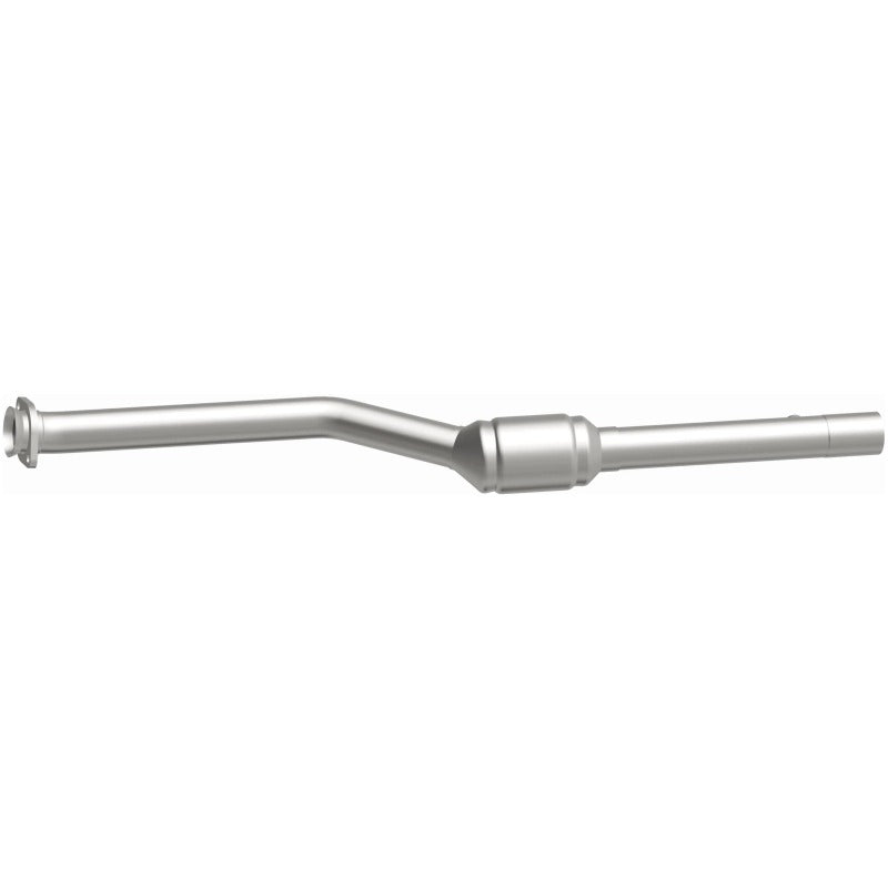MagnaFlow Conv DF 99-00 BMW 540i 4.4L Passenger Side Rear