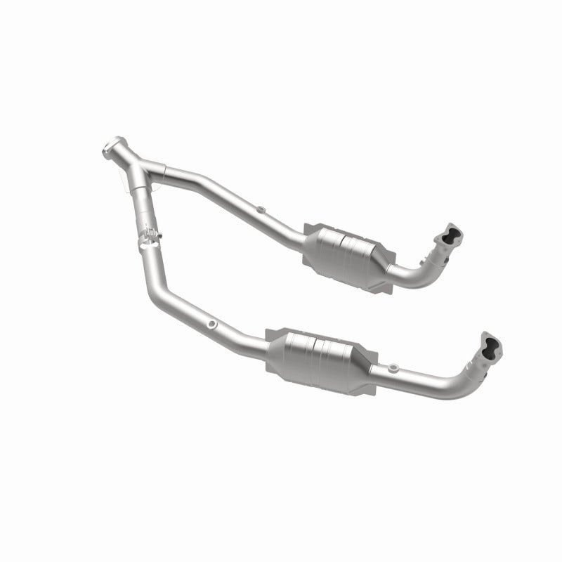 MagnaFlow Direct Fit Catalytic Converter 99-04 LR Discovery V8 OEM