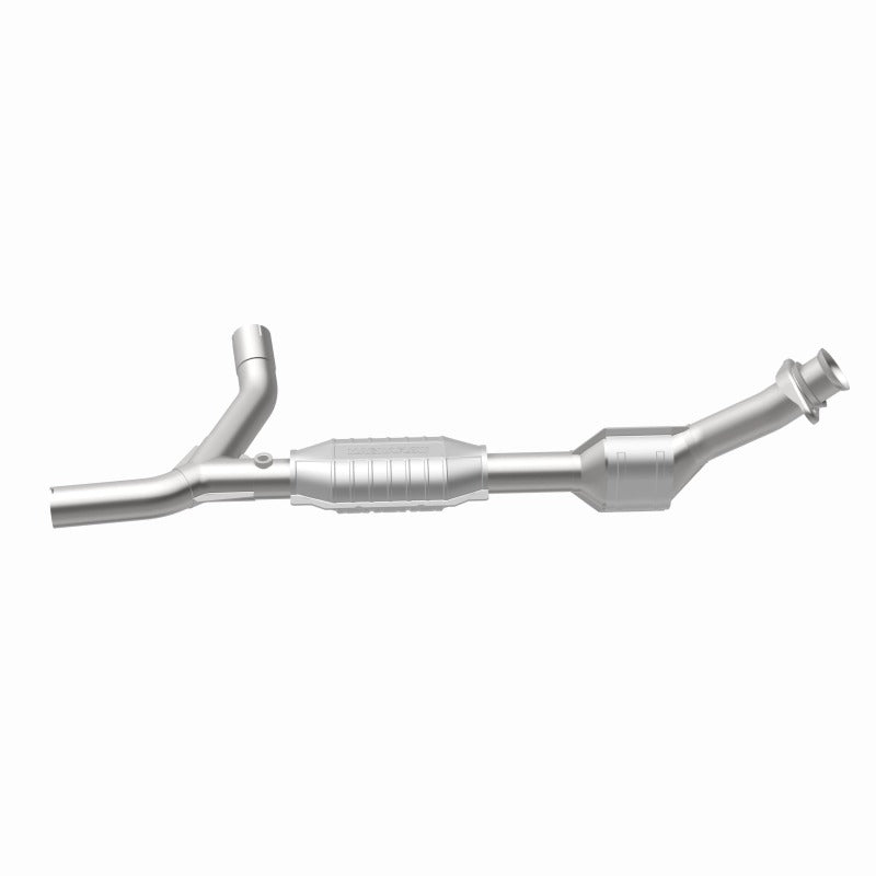 MagnaFlow Direct Fit Catalytic Converter 01-03 Ford E150 4.2L P/S