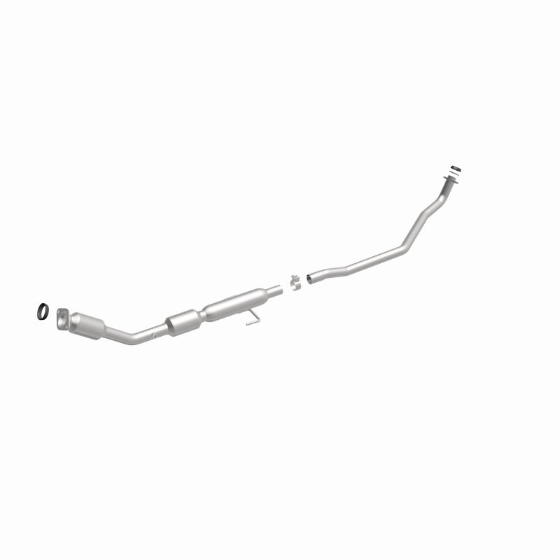 MagnaFlow Direct Fit Catalytic Converter 14-15 Toyota Corolla 1.8L