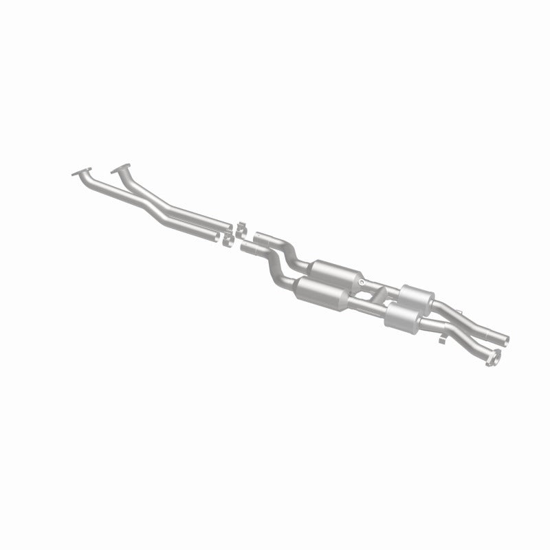 MagnaFlow Direct Fit Catalytic Converter 96-98 BMW 328 2.8L