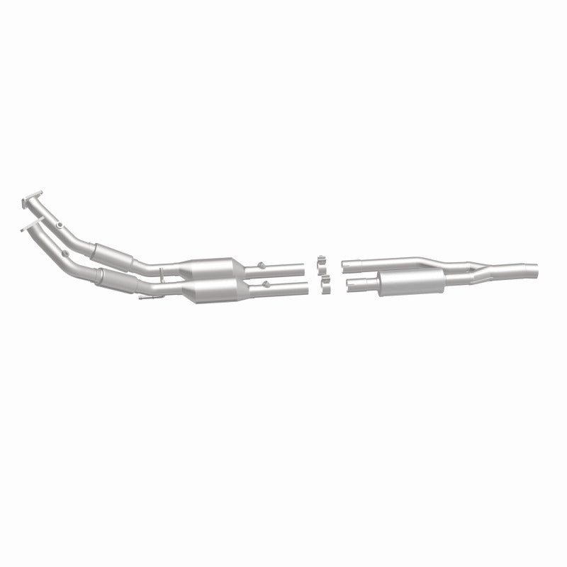 MagnaFlow Direct Fit Catalytic Converter 06- Audi A3 Quattro 3.2L