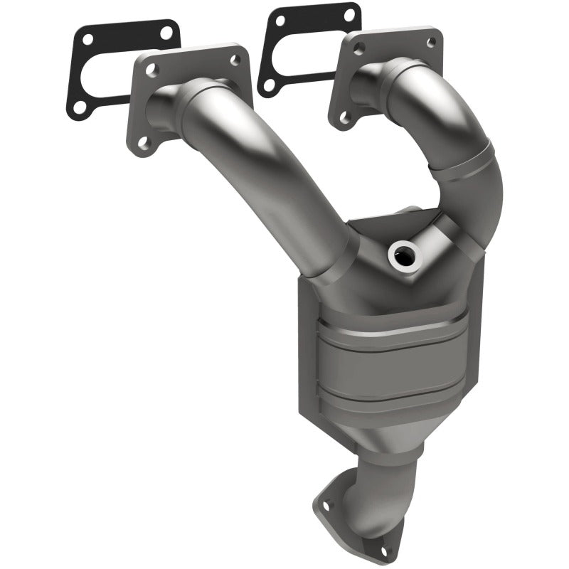 MagnaFlow Direct Fit Catalytic Converter 97-99 Nissan Sentra 1.6L