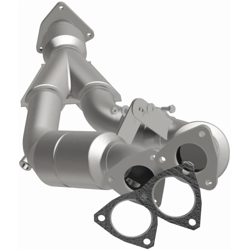 MagnaFlow Direct Fit Catalytic Converter 04-06 VW Touareg 3.2L
