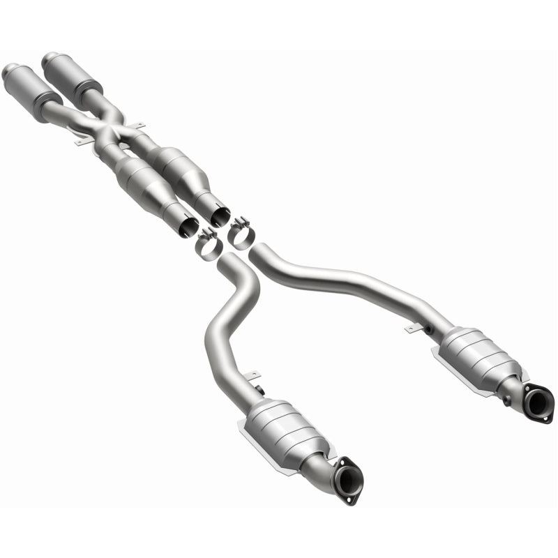MagnaFlow Direct Fit Catalytic Converter 08-13 BMW M3 4.0L