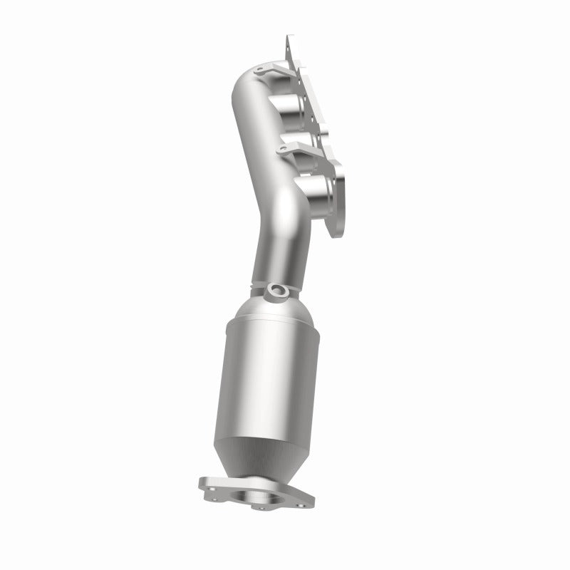 MagnaFlow Direct Fit Catalytic Converter 12-16 Hyundai Equus V8 5.0L Manifold