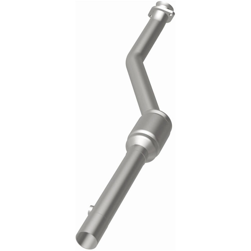 MagnaFlow Direct Fit Catalytic Converter 99-00 BMW 540i 4.4L DS Rear