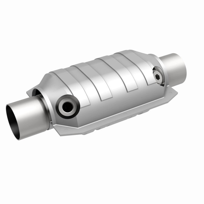 MagnaFlow Universal Catalytic Converter 2.25 W/Dual O2 Boss