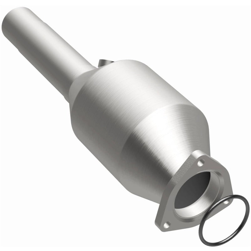 MagnaFlow 96-98 Volkswagen Golf 2.8L Direct Fit Converter