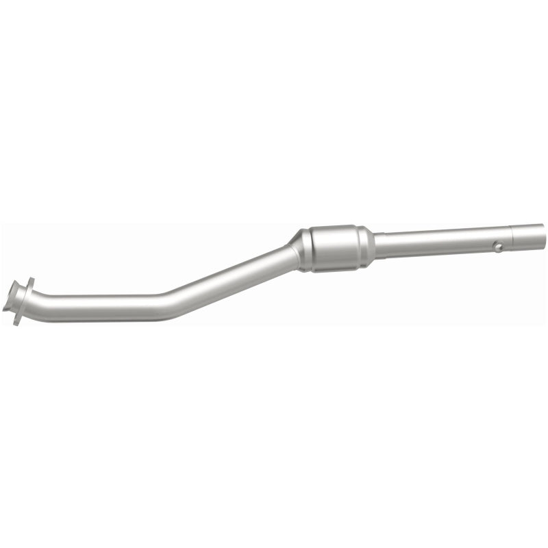 MagnaFlow Direct Fit Catalytic Converter 99-00 BMW 540i 4.4L DS Rear