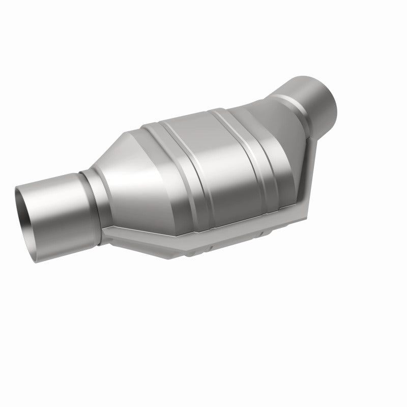 MagnaFlow Universal Catalytic Converter 2.25in Inlet/Outlet Angled Offset/Center Calif OBDII