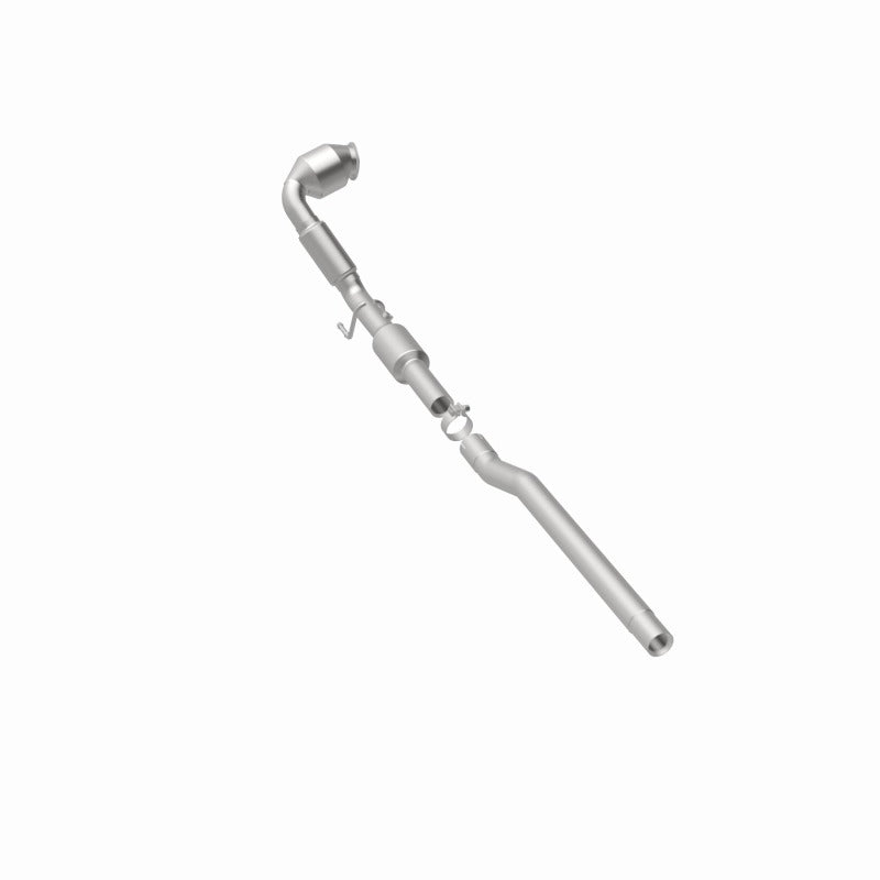 MagnaFlow Direct Fit Catalytic Converter 13-15 VW Beetle 2.0L / 14-15 VW Jetta/Passat 1.8L