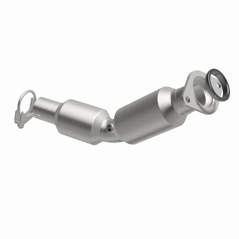 MagnaFlow Direct Fit Catalytic Converter 2010-2015 Prius L4 1.8 OEM Underbody