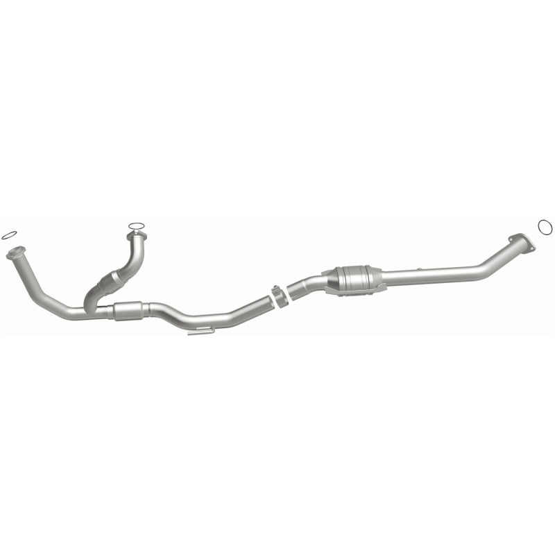 MagnaFlow Direct Fit Catalytic Converter 98-00 Sienna 3.0L