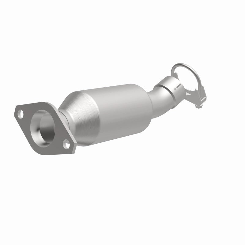 MagnaFlow Direct Fit Catalytic Converter 12-16 Toyota Prius C 1.5L