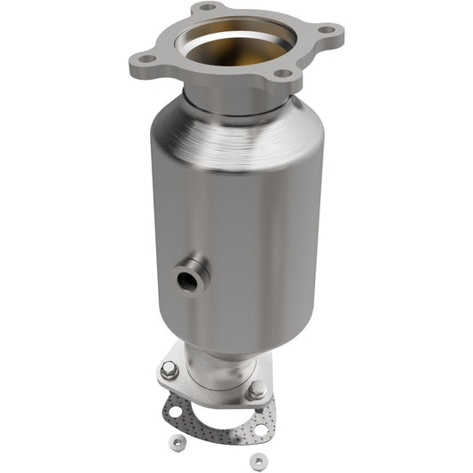 MagnaFlow Direct Fit Catalytic Converter 18-20 Audi Q5 Underbody