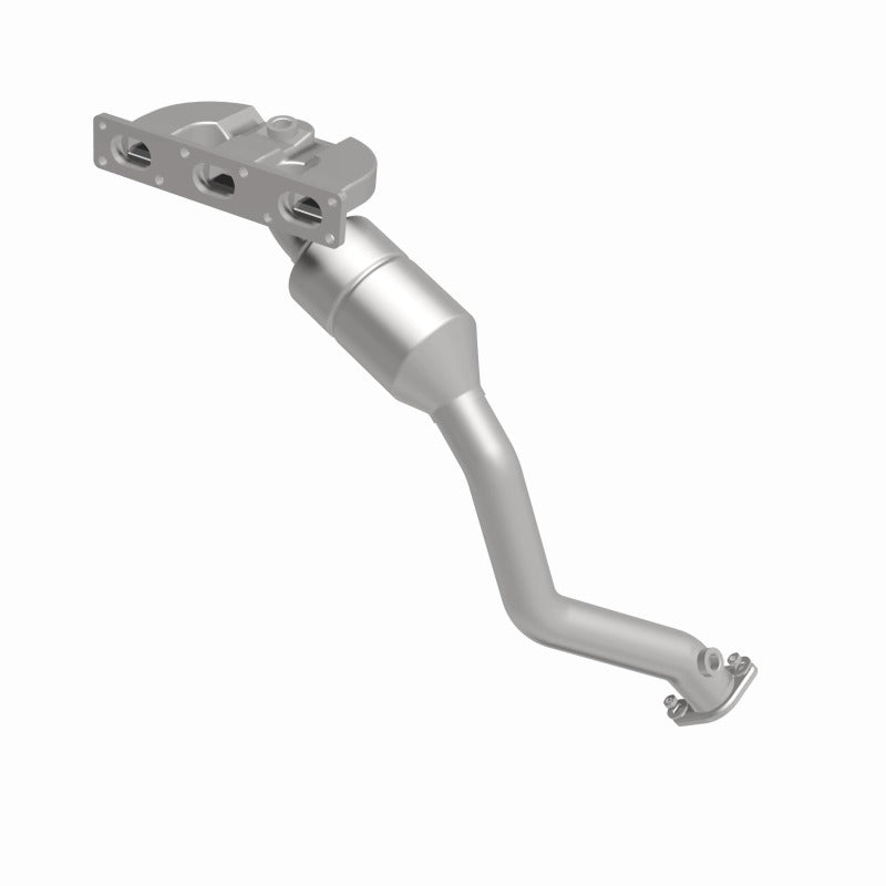 MagnaFlow Direct Fit Catalytic Converter BMW 5 01-03 front OEM