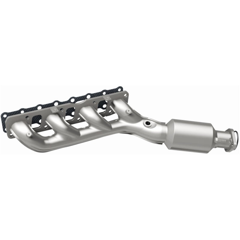 MagnaFlow Direct Fit Catalytic Converter Infiniti/Nissan Trucks 8 5.6L D/S Manifold (49 State)