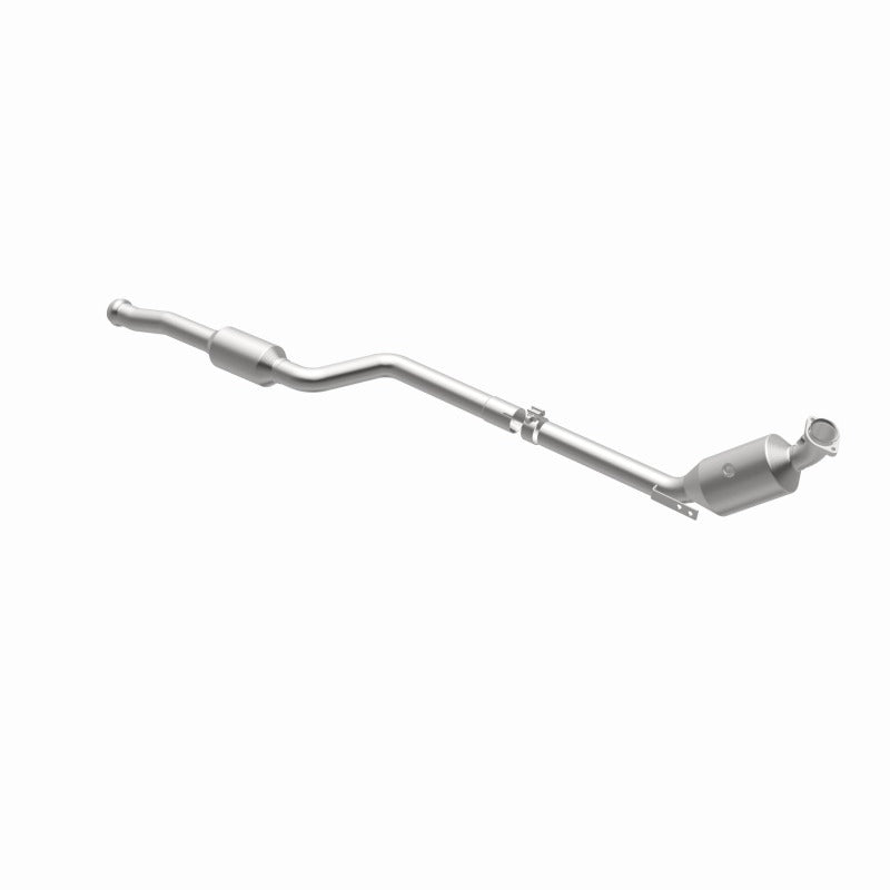 MagnaFlow 2011 C300 V6 3 OEM Underbody Direct Fit Converter