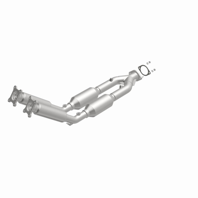 MagnaFlow Direct Fit Catalytic Converter 99-01 Volvo S80 2.8L