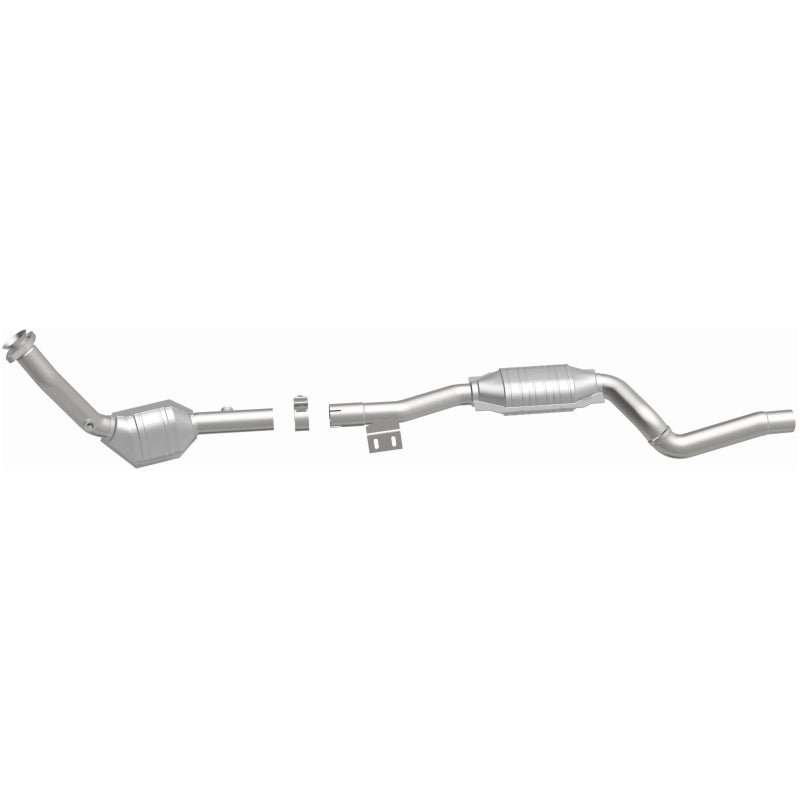 MagnaFlow Direct Fit Catalytic Converter 2003 ML350 3.7L Underbody