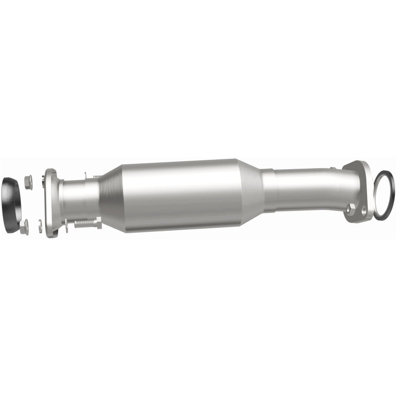 MagnaFlow Direct Fit Catalytic Converter 06-07 Mazda 6 2.3L OEM Underbody